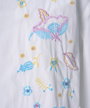 PHOTOCHROMIC FLOWER EMBROIDERY SHIRT 詳細画像