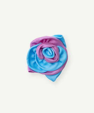 PHOTOCHROMIC CORSAGE ROSE