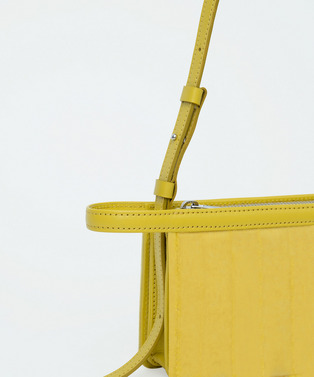 PHOTOCHROMIC VELVET BAG 詳細画像