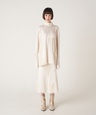 CURVED PATCHWORK SATIN BLOUSE 詳細画像