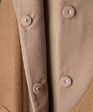 CURVED PATCHWORK WOOL COAT 詳細画像