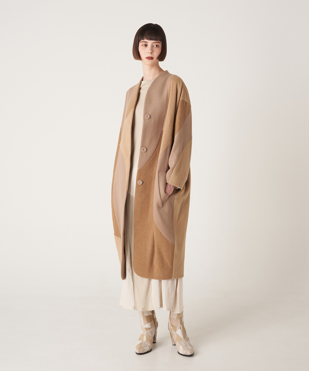 CURVED PATCHWORK WOOL COAT｜ANREALAGE OFFICIAL ONLINE SHOP