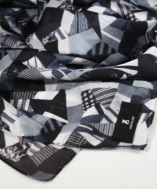 PATCHWORK PRINT SCARF 詳細画像