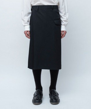 WRAP ASYMMETRY SHORTS 詳細画像