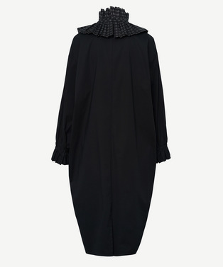 RUFFLE COLLAR DRESS 詳細画像