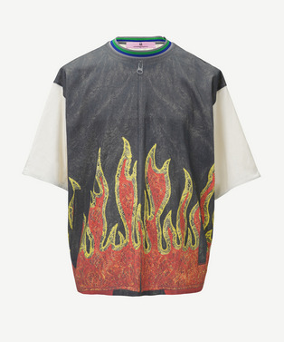 PHOTO GRAPHIC FIRE LACE T-SHIRT